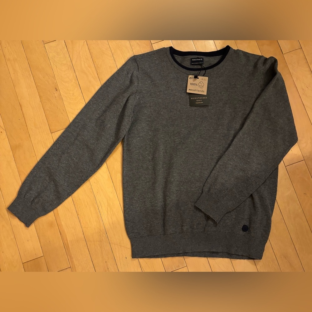 Men's Gray Sweater